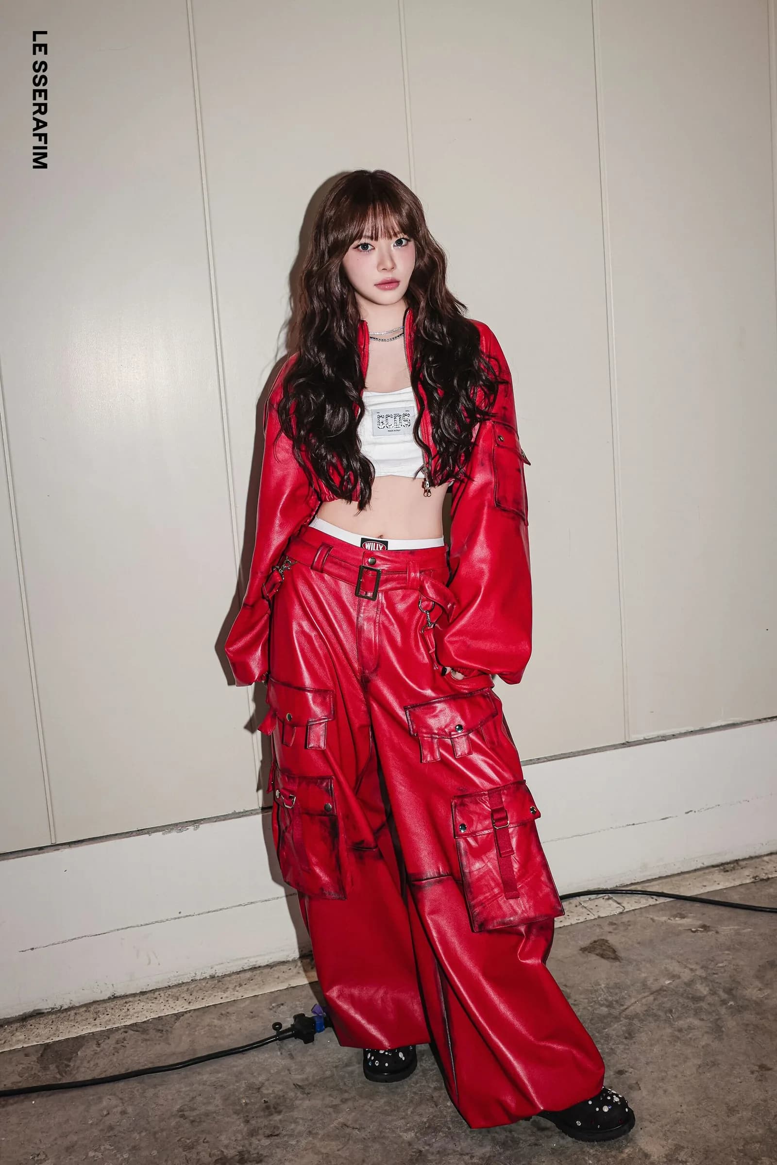 LE SSERAFIM — the red leather look, full length